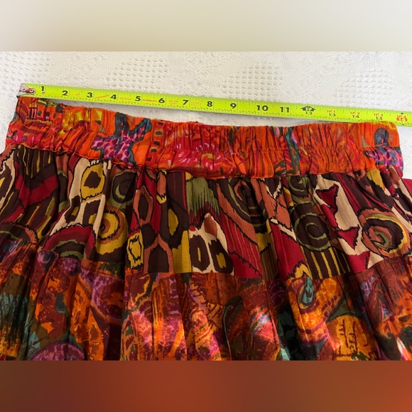 Highgate Ltd Maxi Tiered Skirt Artsy Patchwork Fall Size Large - Picture 7 of 8